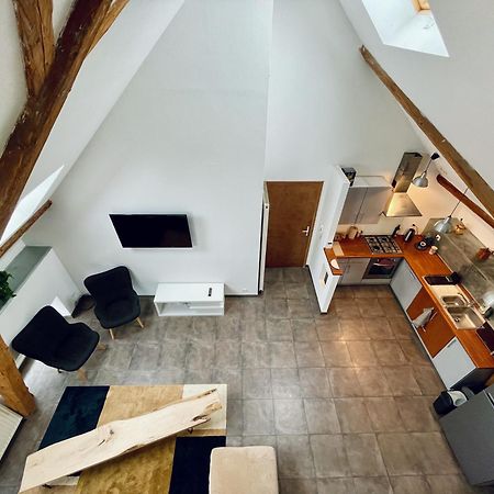 Appartement Duplex + Parking Gratuit Facile à Sainte-Suzanne  Extérieur photo
