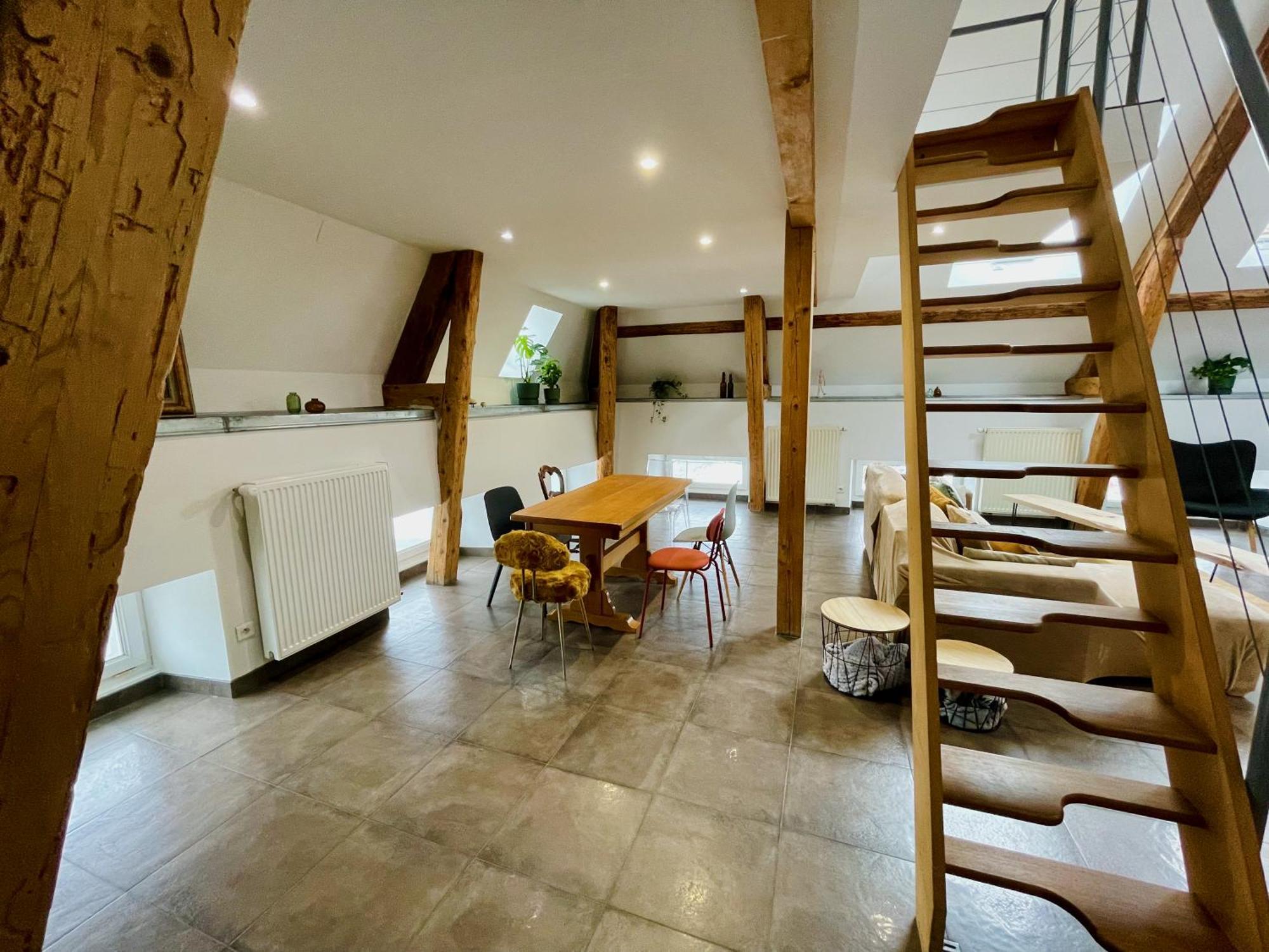 Appartement Duplex + Parking Gratuit Facile à Sainte-Suzanne  Extérieur photo