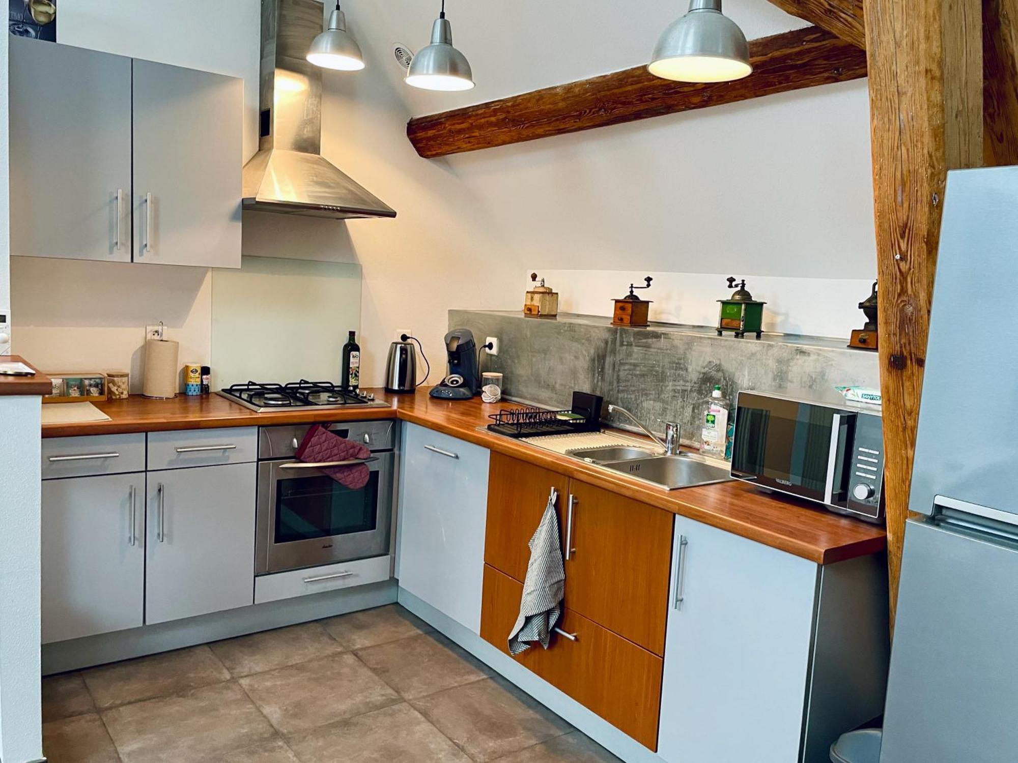 Appartement Duplex + Parking Gratuit Facile à Sainte-Suzanne  Extérieur photo